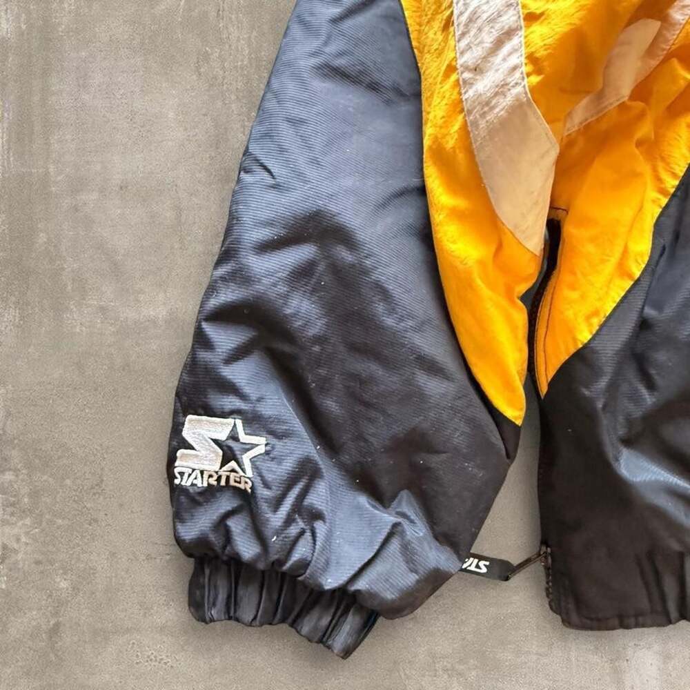 Starter Iowa Hawkeyes Vintage 90s Puffer Pullover Jacket - Picture 8 of 8